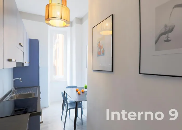 Piramide Deluxe Apartment Rome